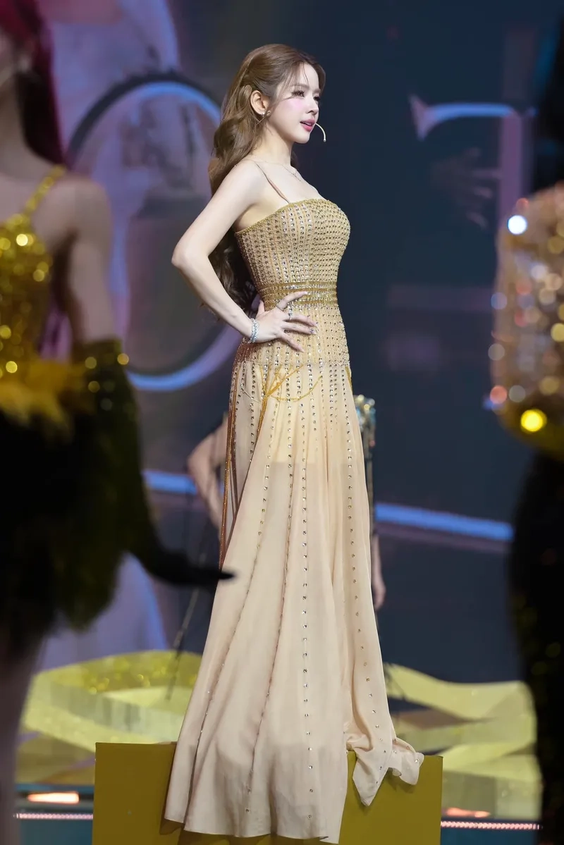 Tỏa sáng ở DJ Mie chị đẹp Đạp Gió Rẽ Sóng, đầy ấn tượng