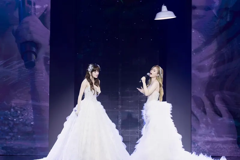 Thiều Bảo Trâm Dương Hoàng Yến, mối quan hệ giữa hai nữ ca sĩ