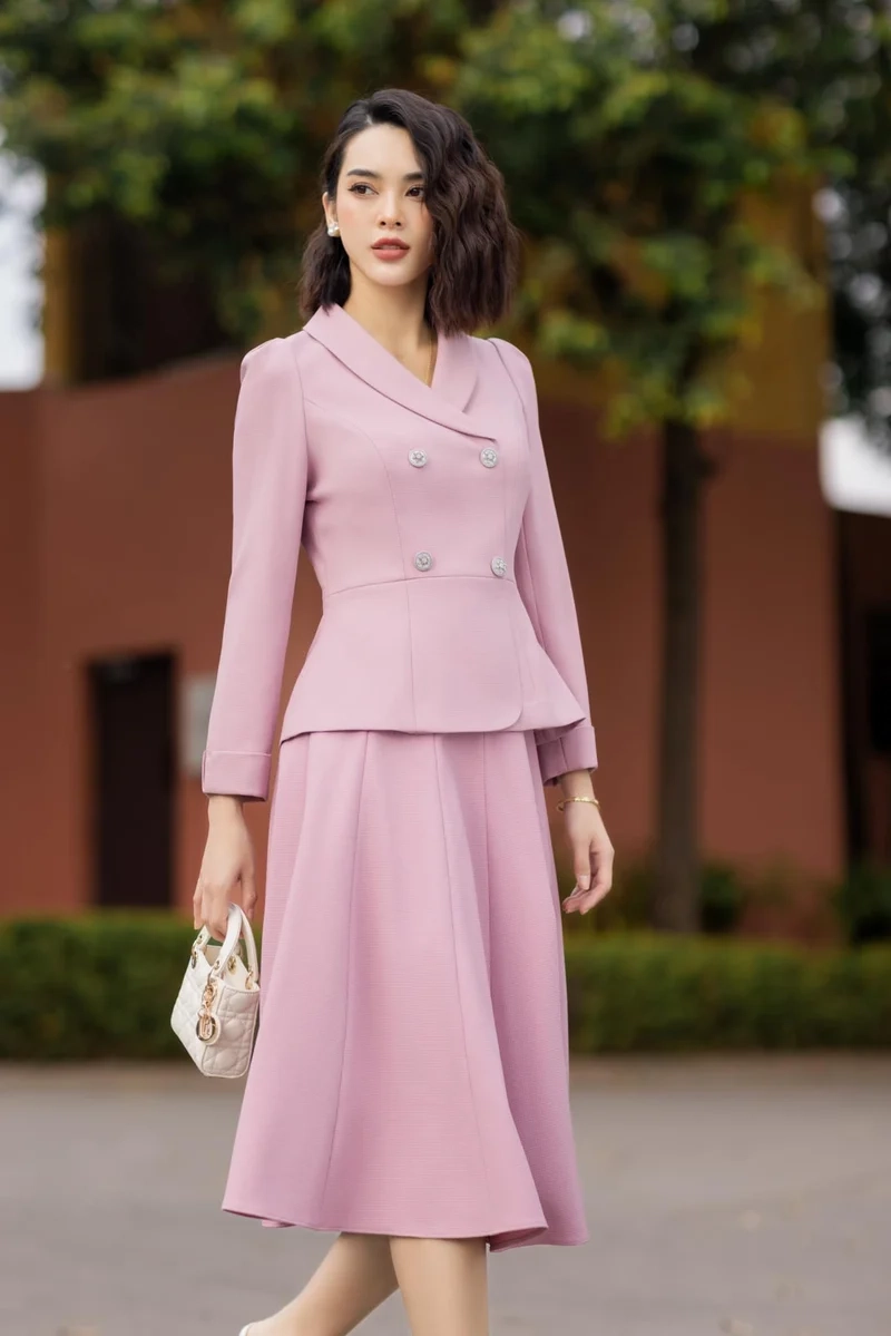 Gara hạnh phúc Quỳnh Lương bộ phim làm mưa làm gió