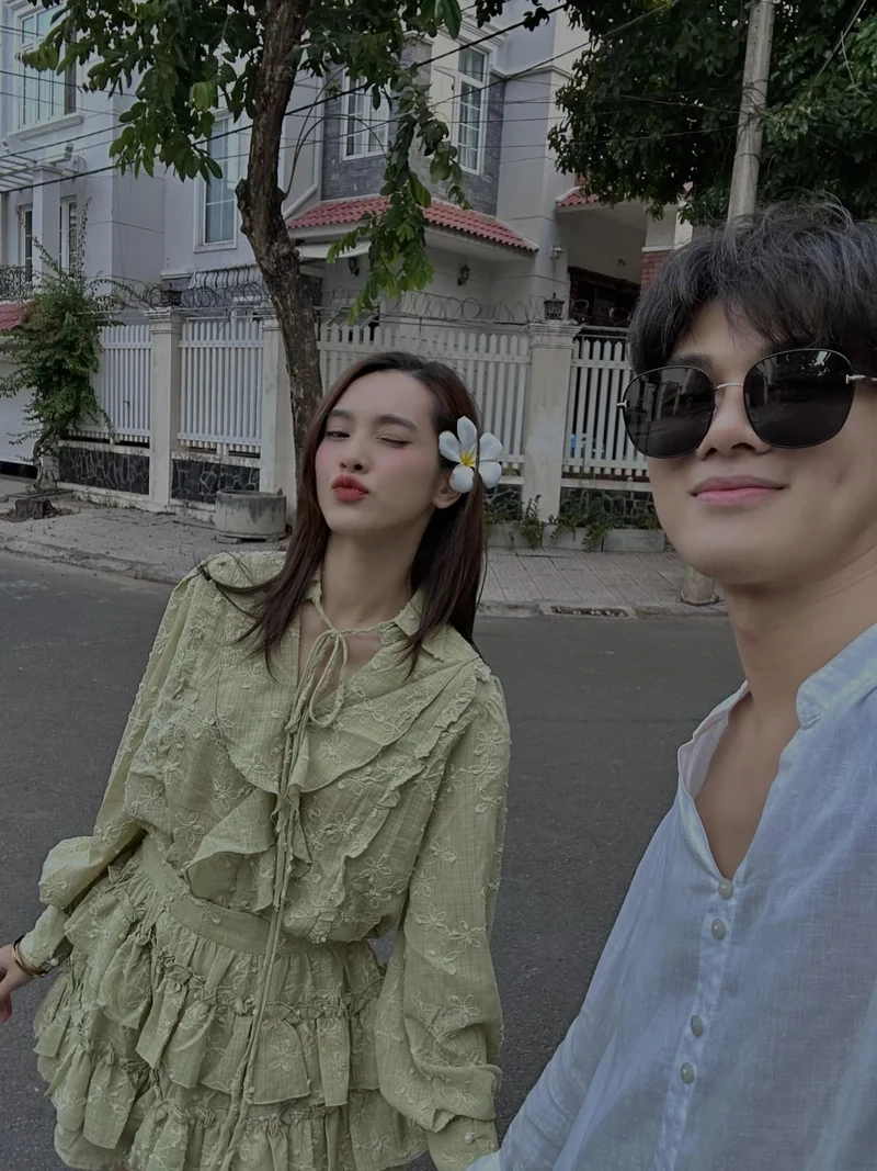 Người yêu Quỳnh Lương là ai mà khiến fan tò mò