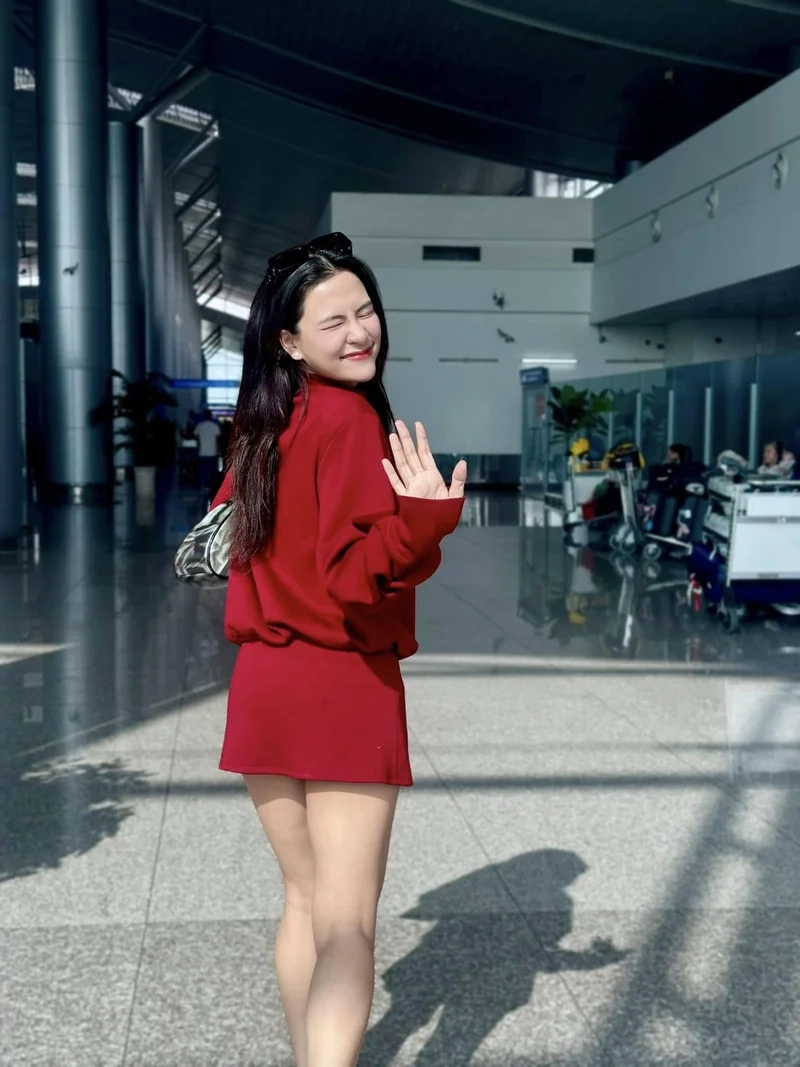 Hé lộ danh tính trong Hà Nhi Masked Singer, đoán đúng không