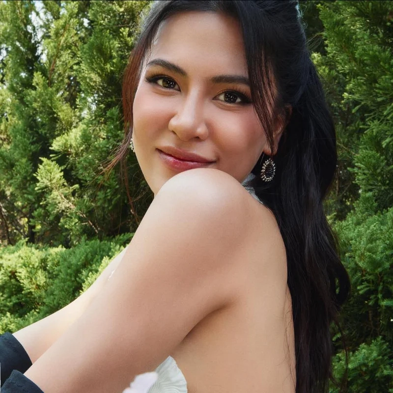 Lịch Show Hà Nhi 2024, đừng bỏ lỡ cơ hội gặp idol