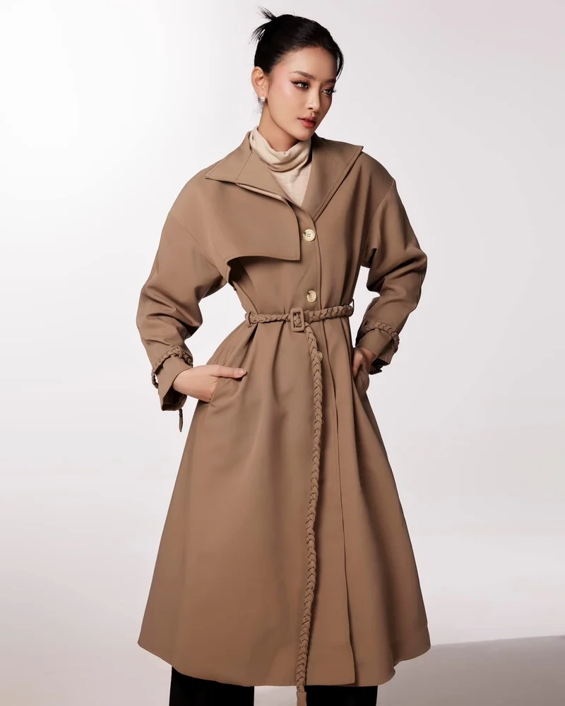 Bùi Khánh Linh chiều cao cân nặng khiến fan bất ngờ