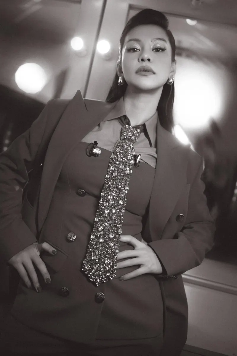 Bùi Lan Hương tuổi thật là bao nhiêu, có ai đoán đúng không