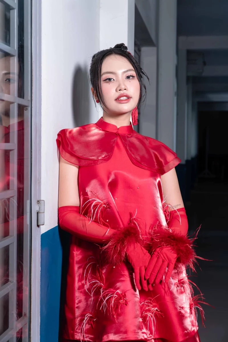 Phương Mỹ Chi sinh ra ở đâu và tuổi thơ gắn liền với dân ca Nam Bộ