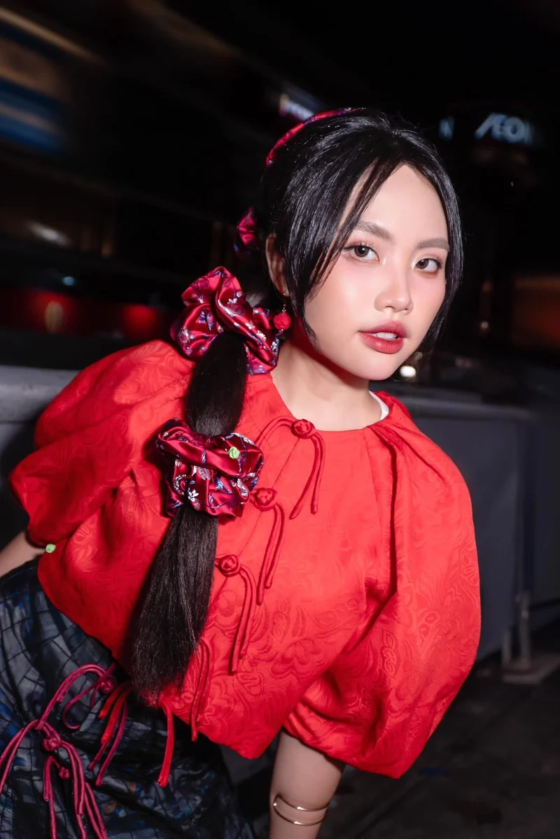 Phương Mỹ Chi tên thật là gì và ý nghĩa đằng sau nghệ danh nổi tiếng