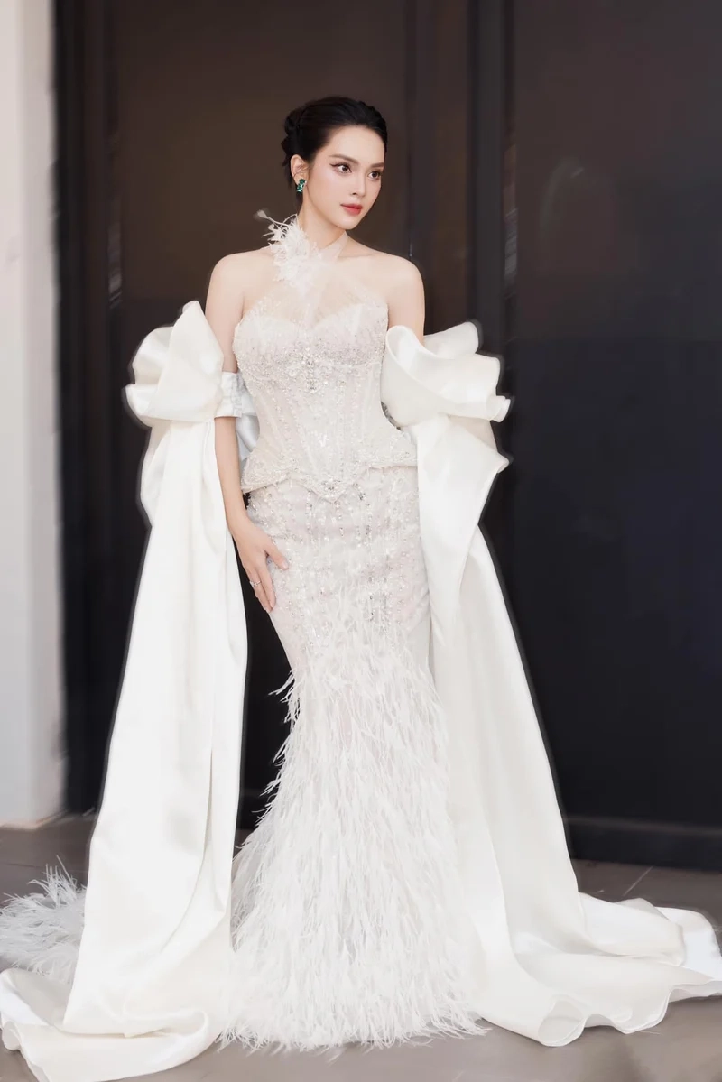 Quỳnh Lương sinh năm nào mà luôn trẻ trung xinh đẹp