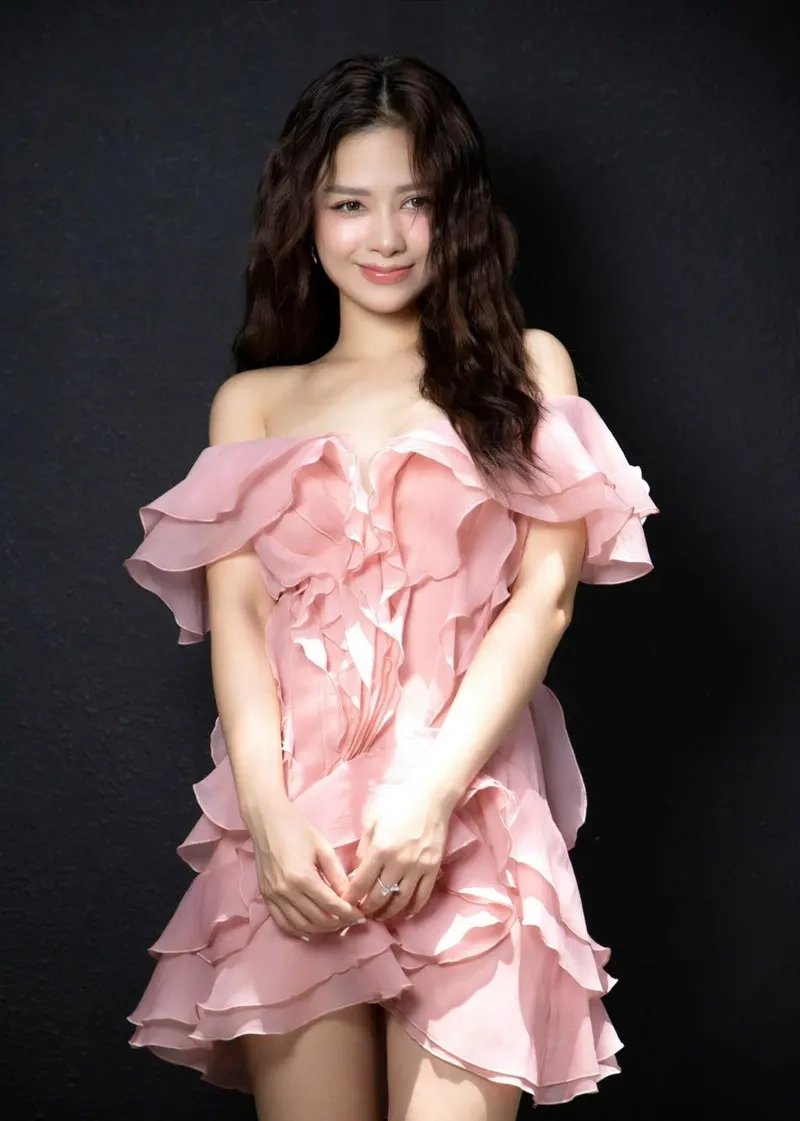 Dương Hoàng Yến dạy thanh nhạc ở đâu? Cơ hội học với ca sĩ nổi tiếng