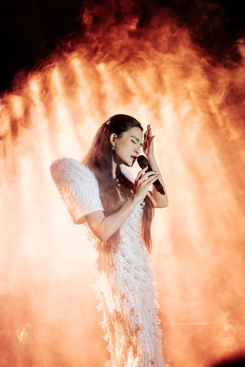 Hà Nhi bao nhiêu tuổi, bạn có đoán đúng không