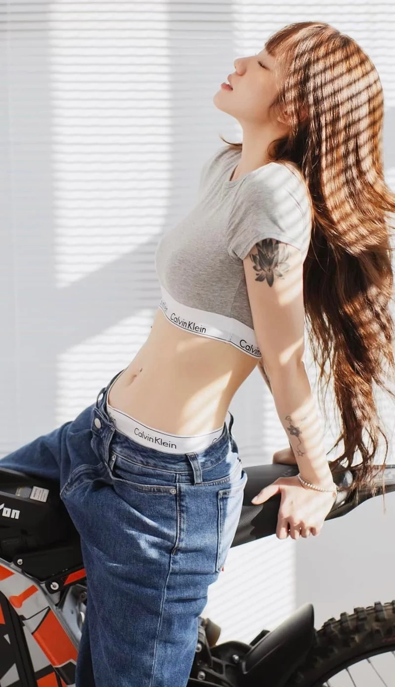 Ca sĩ Phương Ly năm nay bao nhiêu tuổi, fan tìm hiểu ngay