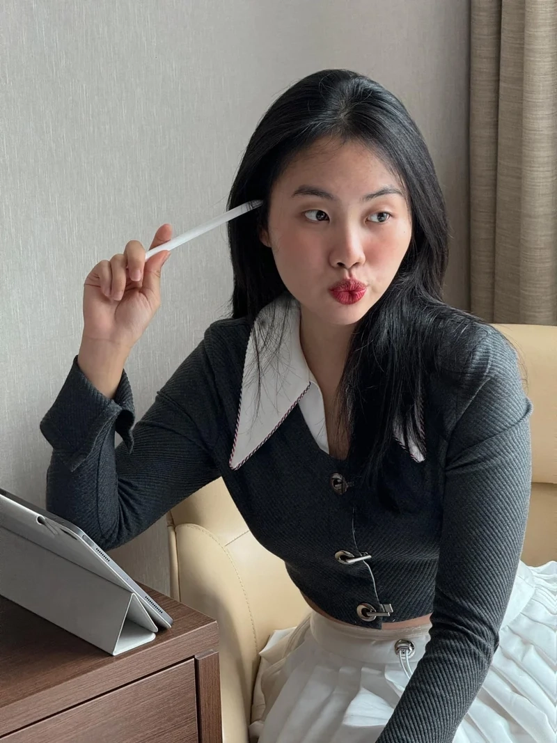 Album Vũ Trụ Cò Bay của Phương Mỹ Chi có gì hot nhất hiện nay